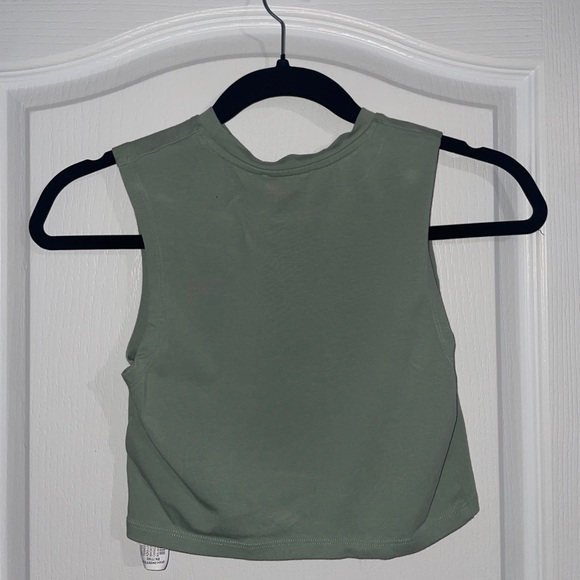 Zara Green Crop Top - Picture 1 of 2